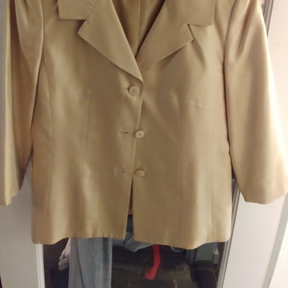 Jacket - Picture 5 of 5